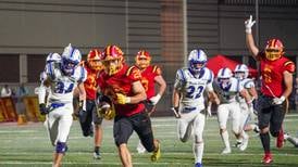 Nathan Whitwell’s five second-half touchdowns helps Batavia pull away to 45-21 win over St. Charles North