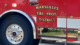 Marseilles family evacuates house fire safely