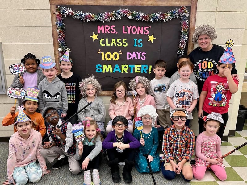 Classrooms across Oswego Community Unit School District 308 celebrated being “100 Days Smarter” after completing the first 100 days of the school year.