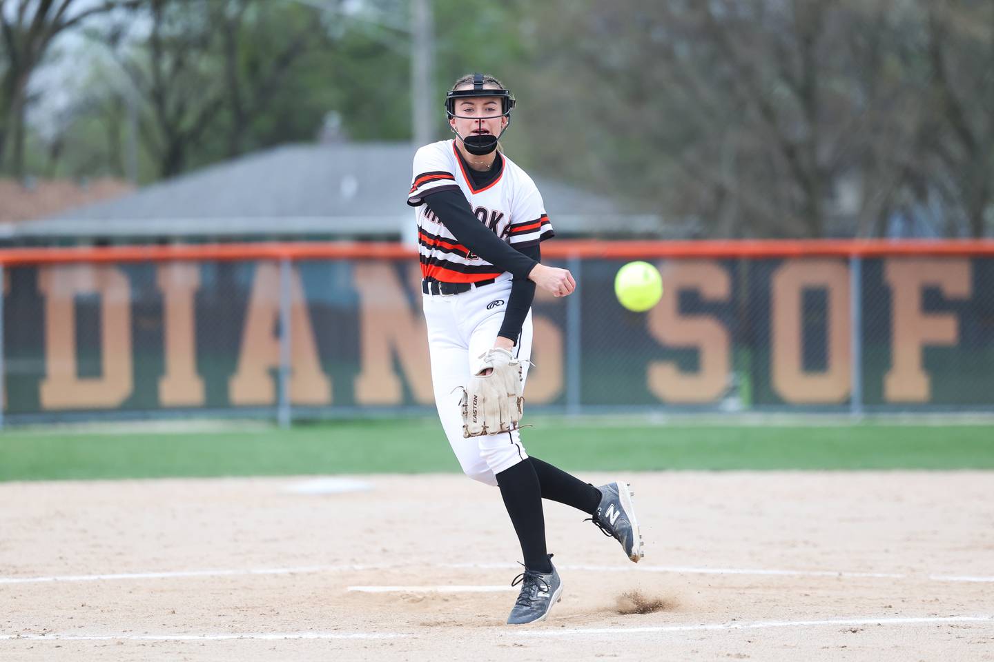 Minooka’s Taylor Mackin delivers a pitch against Oswego on Wednesday, April 17, 2024 in Minooka.