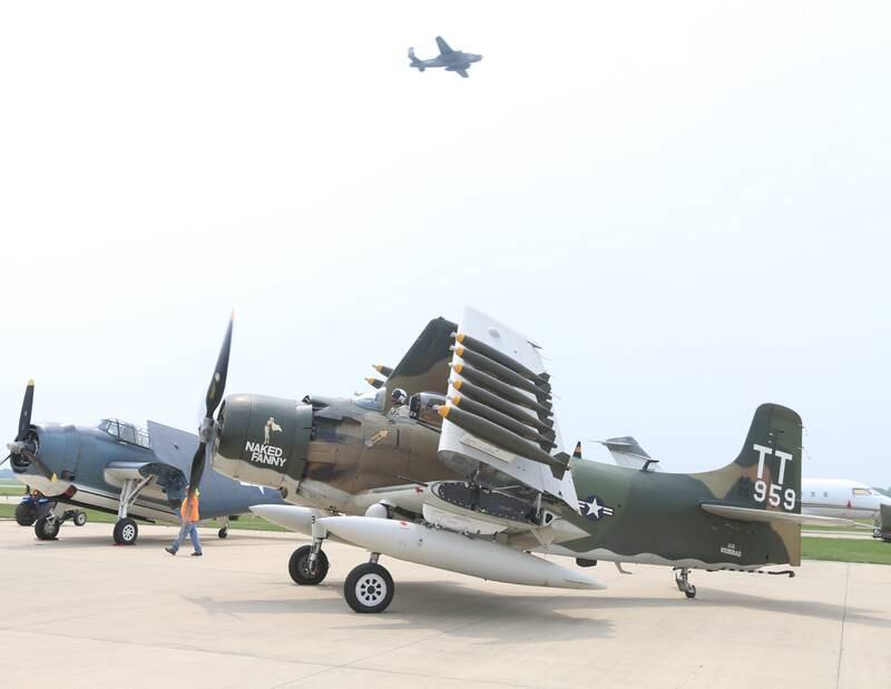 Photos TBM Avenger Reunion dazzles the skies over Peru Shaw Local