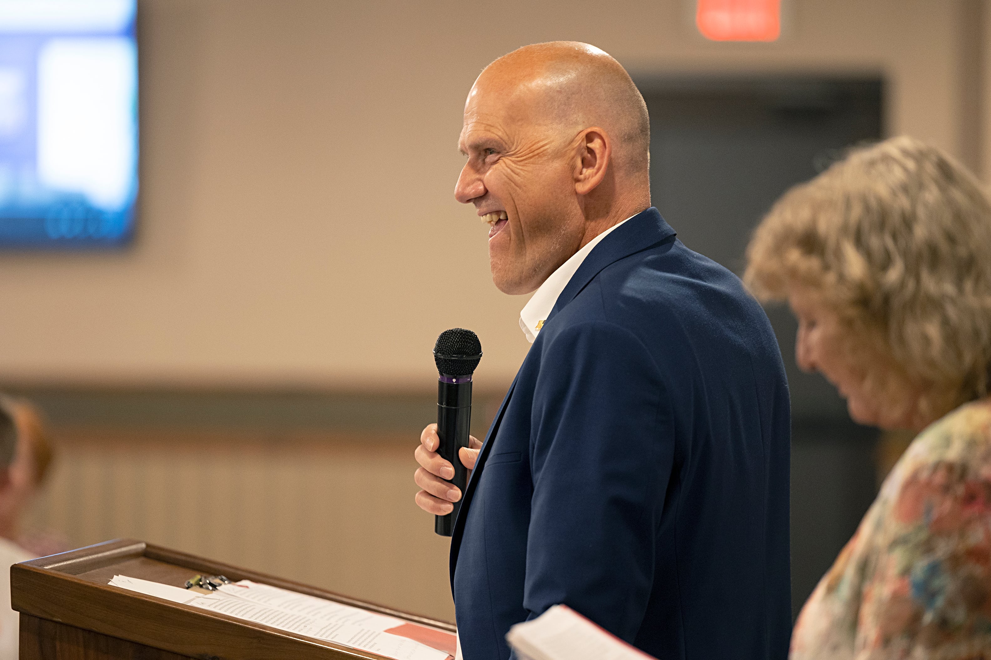 Karsten Eule-Pruze, Burgermeister of Herzberg/Elster, smiles while giving a speech Thursday, July 25, 2024, at Partnership and Friendship anniversary dinner in Dixon. Herzberg/Elster, Germany and Dixon are celebrating a 25th anniversary of being Sister Cities.