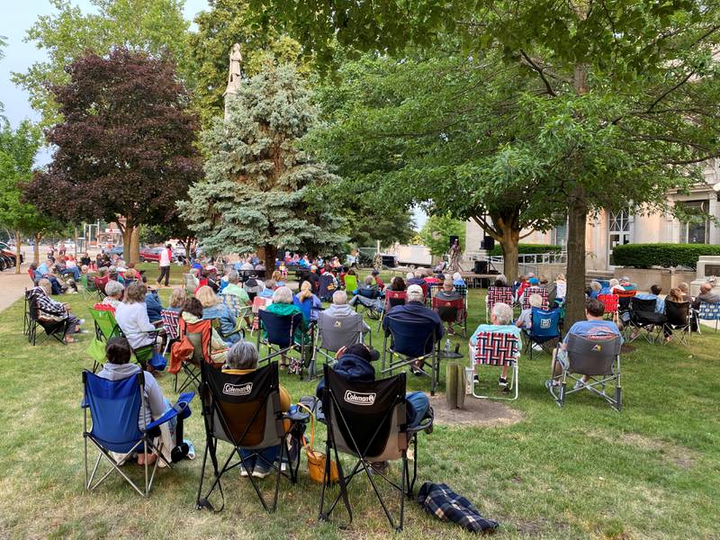 A crowd fills the Grundy County Courthouse lawn to see country singer Jenna Jane at a prior Concert on the Courthouse Lawn event.