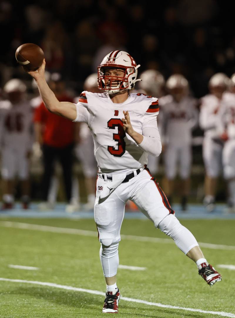 Benet's Ryan Kubacki Jr. (3) throws during the varsity football game between Benet and Nazareth academies on Friday, Oct. 18, 2024 in La Grange Park.