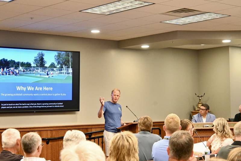 Keith Pearse, a member of  Illinois Pickleball Club and Peru resident, speaks to the Peru council Monday about the Washington Park pickleball courts.