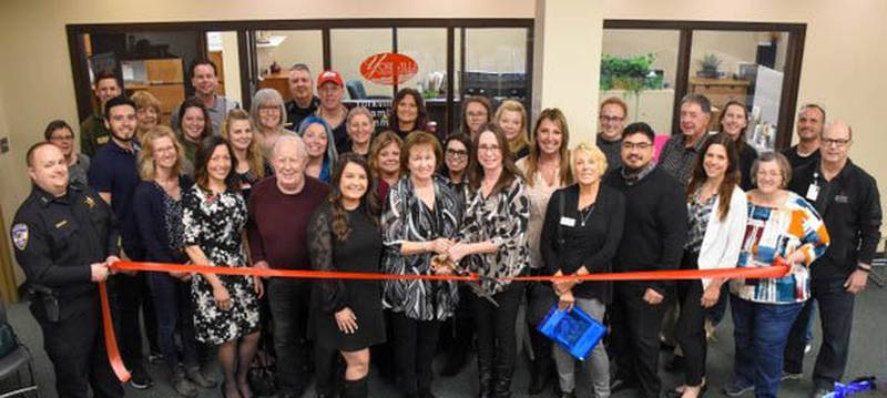 After much hard work, the Yorkville Area Chamber of Commerce was recently able to reopen their newly renovated office to the community. During a ribbon cutting celebration, guests were able to network, enjoy treats and meet Emily Ferrell, the Chamber’s new membership assistant. The office is located in The Old Second National Bank building at 26. W. Countryside Parkway, Yorkville.