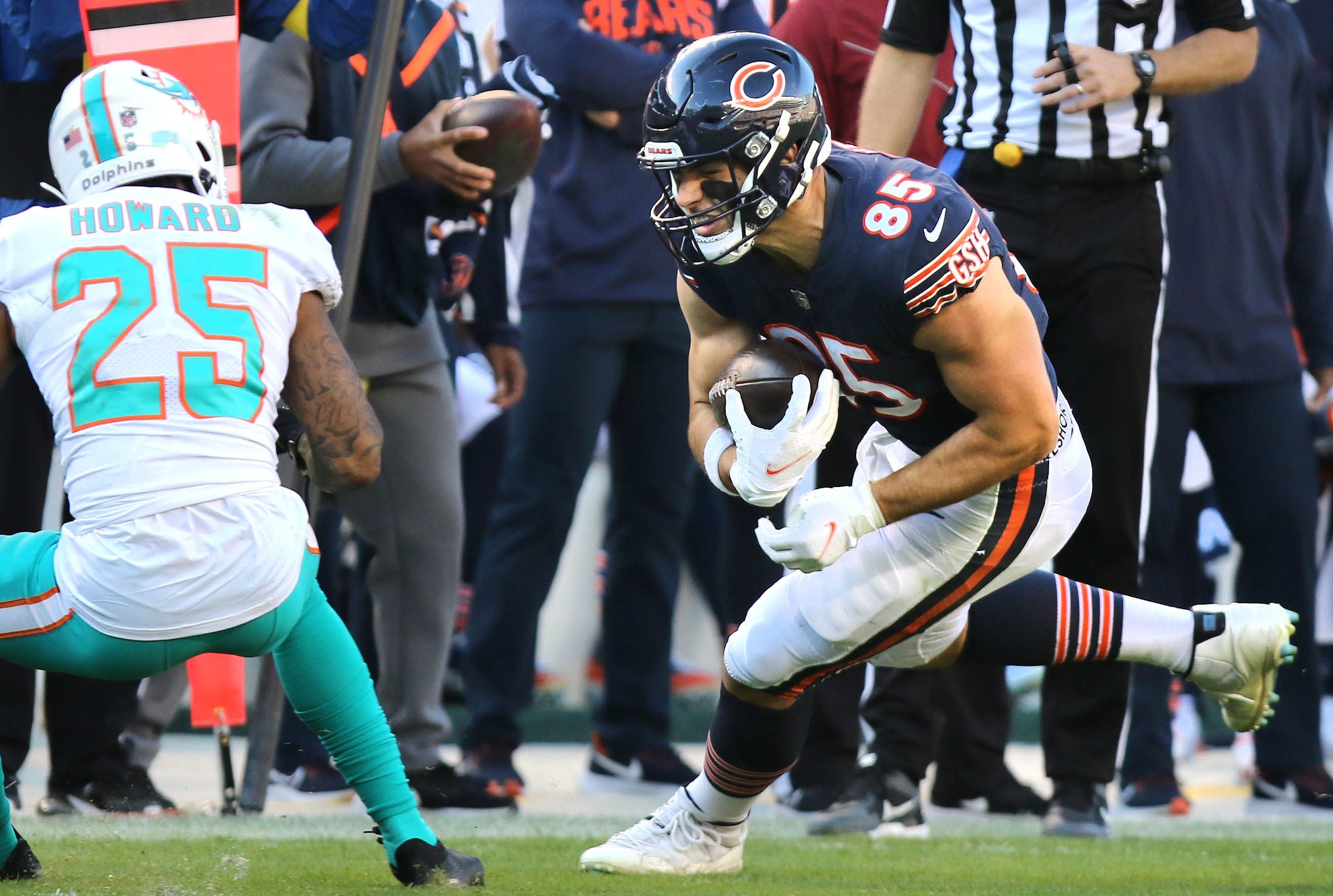 Justin Fields TD Pass to Cole Kmet Gives the Bears a Lead