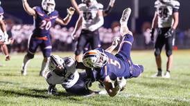 Kendall County notes: Iowa commit Carson Cooney gets the call on offense in Oswego win