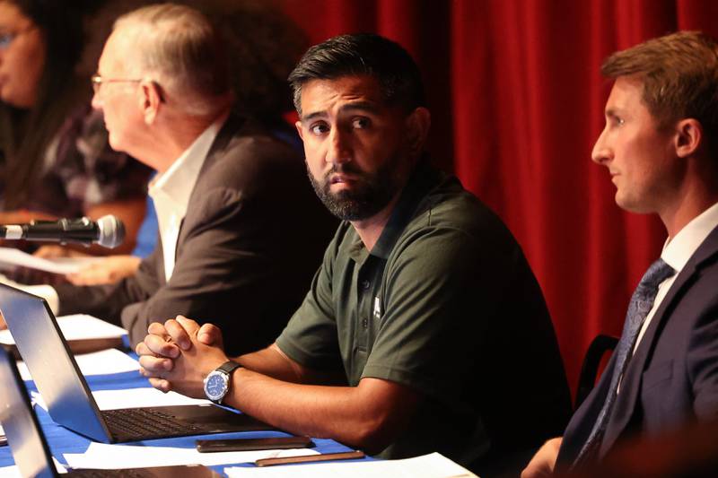 Joliet Township Supervisor Angel Contreras leads the meeting at a pack Billie Limacher Bicentennial Park theater on Tuesday, Oct. 10, 2023 in Joliet.