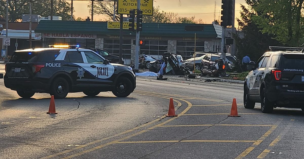 2 Killed, 3rd Critically Injured In Joliet Crash – Shaw Local