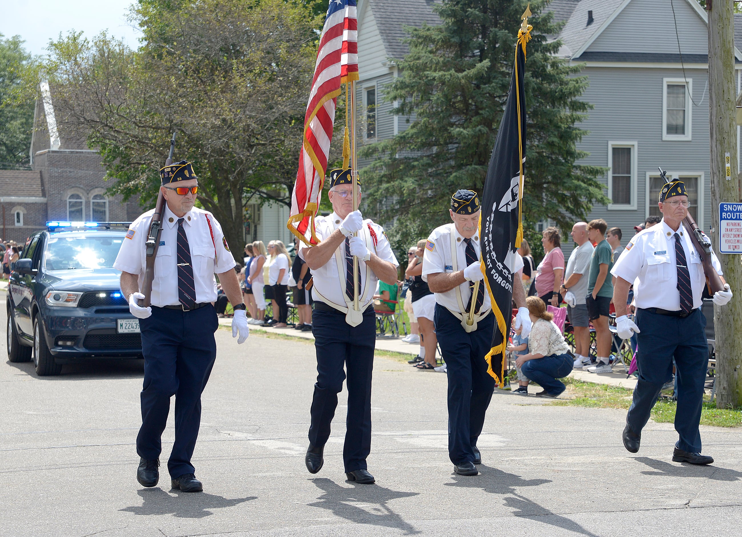 Members of the American Legion Post 33 of Ottawa lead things off during the Community Fest Parade Sunday in Grand Ridge.