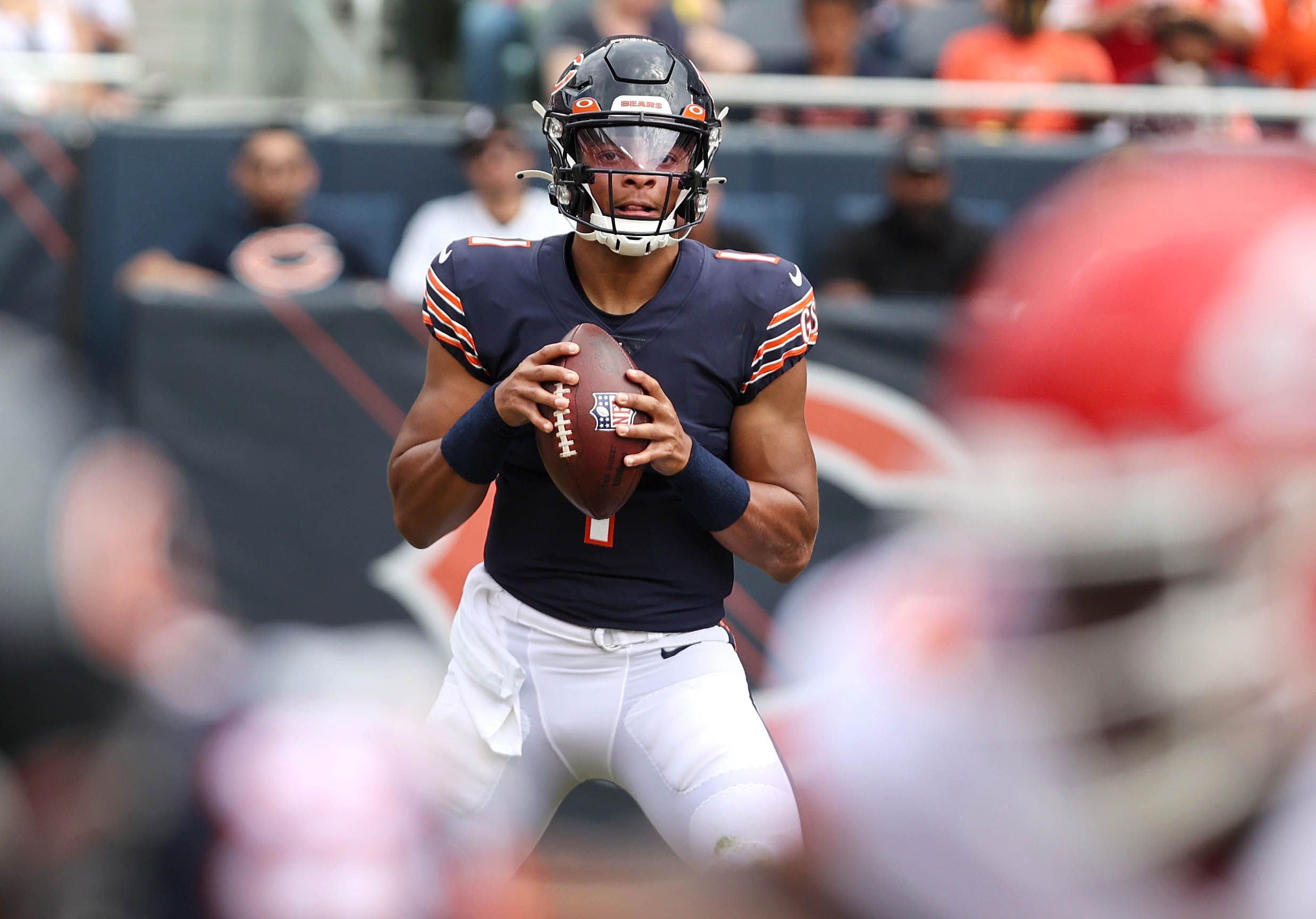 Chicago Bears: DJ Moore returns punts at practice