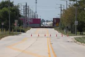 Millsdale Road railroad crossing in Joliet reopened