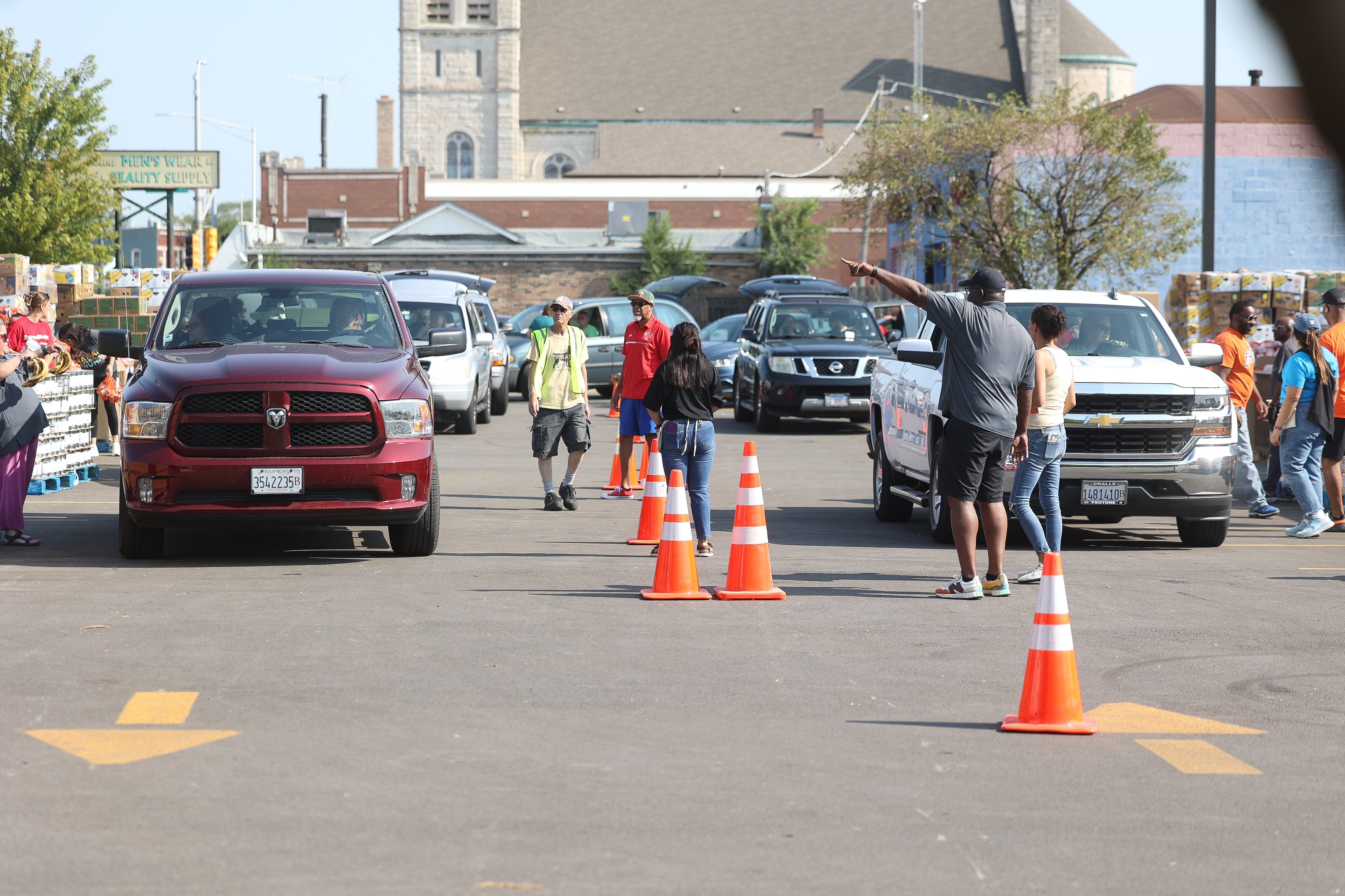 Food giveaway in Joliet was biggest ever, Sharefest says