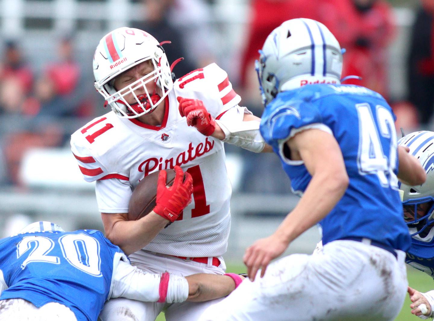 Ottawa’s Weston Averkamp runs the ball against Woodstock at Larry Dale Field in a 2023 game.