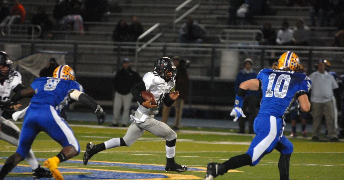 Bolingbrook football remains focused entering second round against