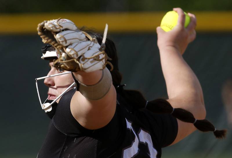 Prairie Ridge’s Reese Mosolino throws a pitch during a Fox Valley Conference softball game against Huntley on Monday, April 29, 2024, at Prairie Ridge High School.