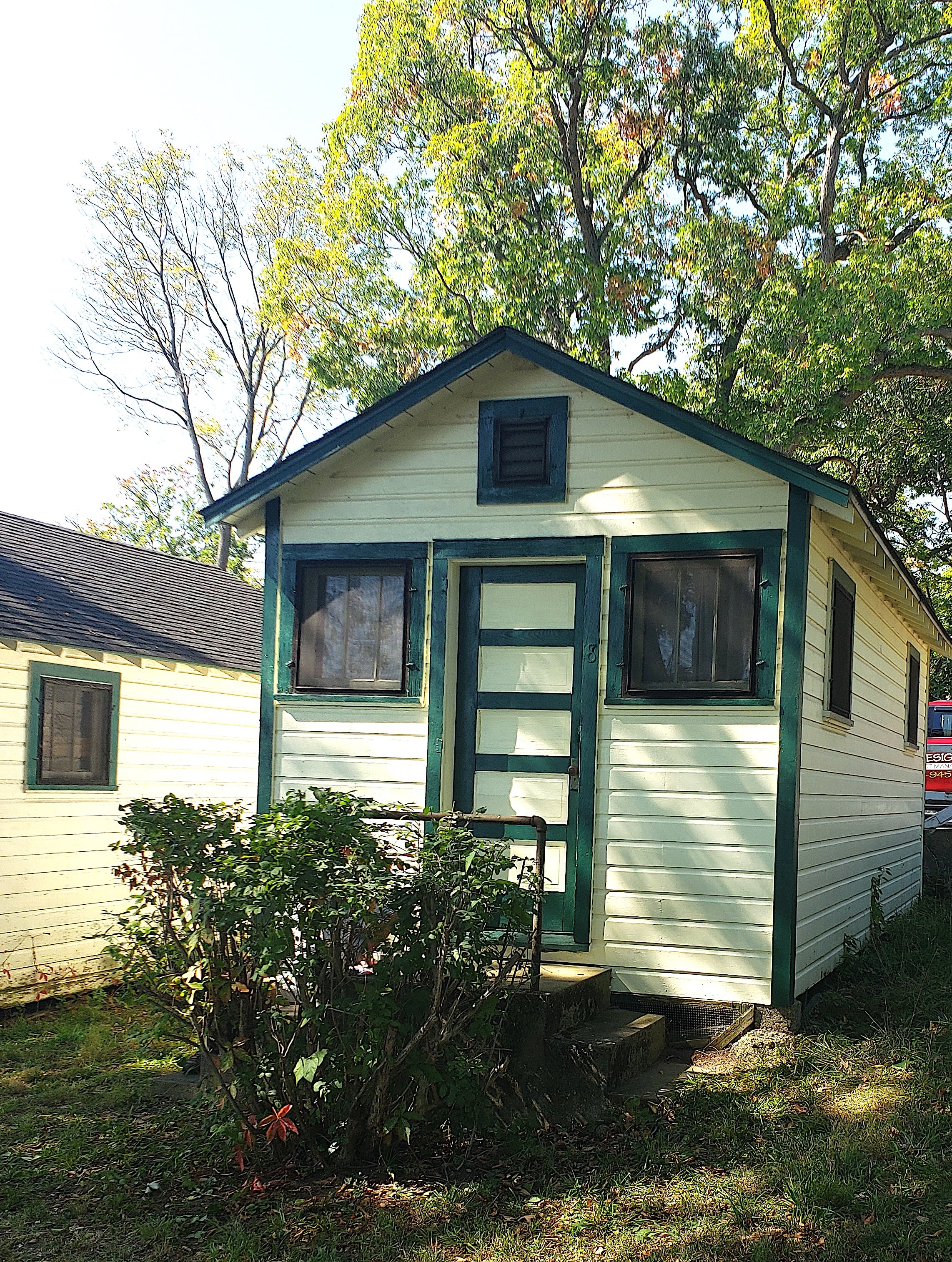 Chain-O-Lakes resort cabin gets second life as historic structure