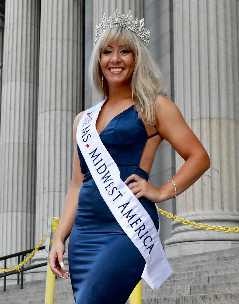 Nicole Mellecker of Yorkville was recently named Ms. Midwest America 2022 by the Ms. America Pageant.