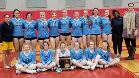 Volleyball: Marquette fends off tough Aurora Christian for regional title