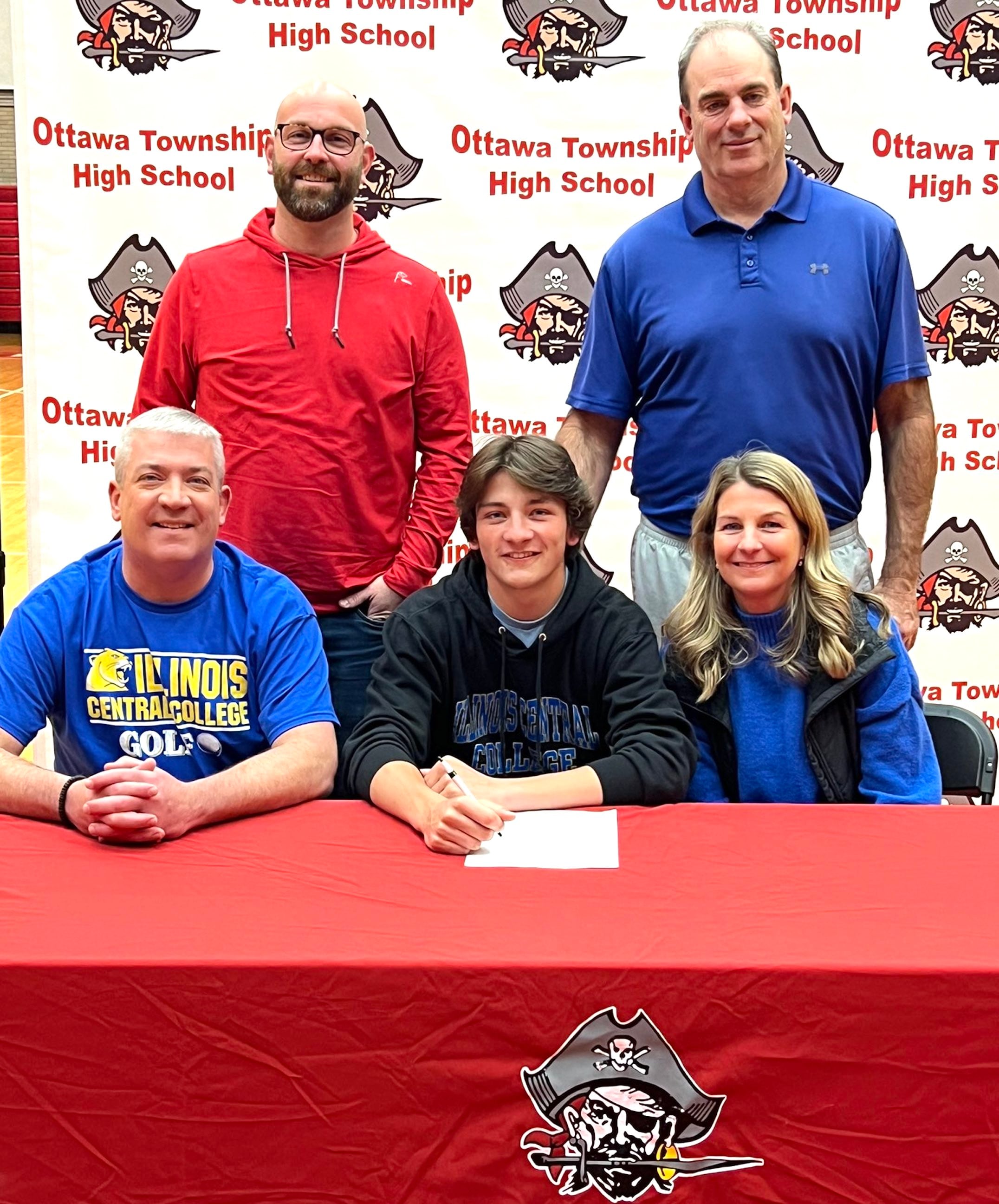 College signing: Three-time Boys Golfer of the Year Drake Kaufman chooses Illinois Central College