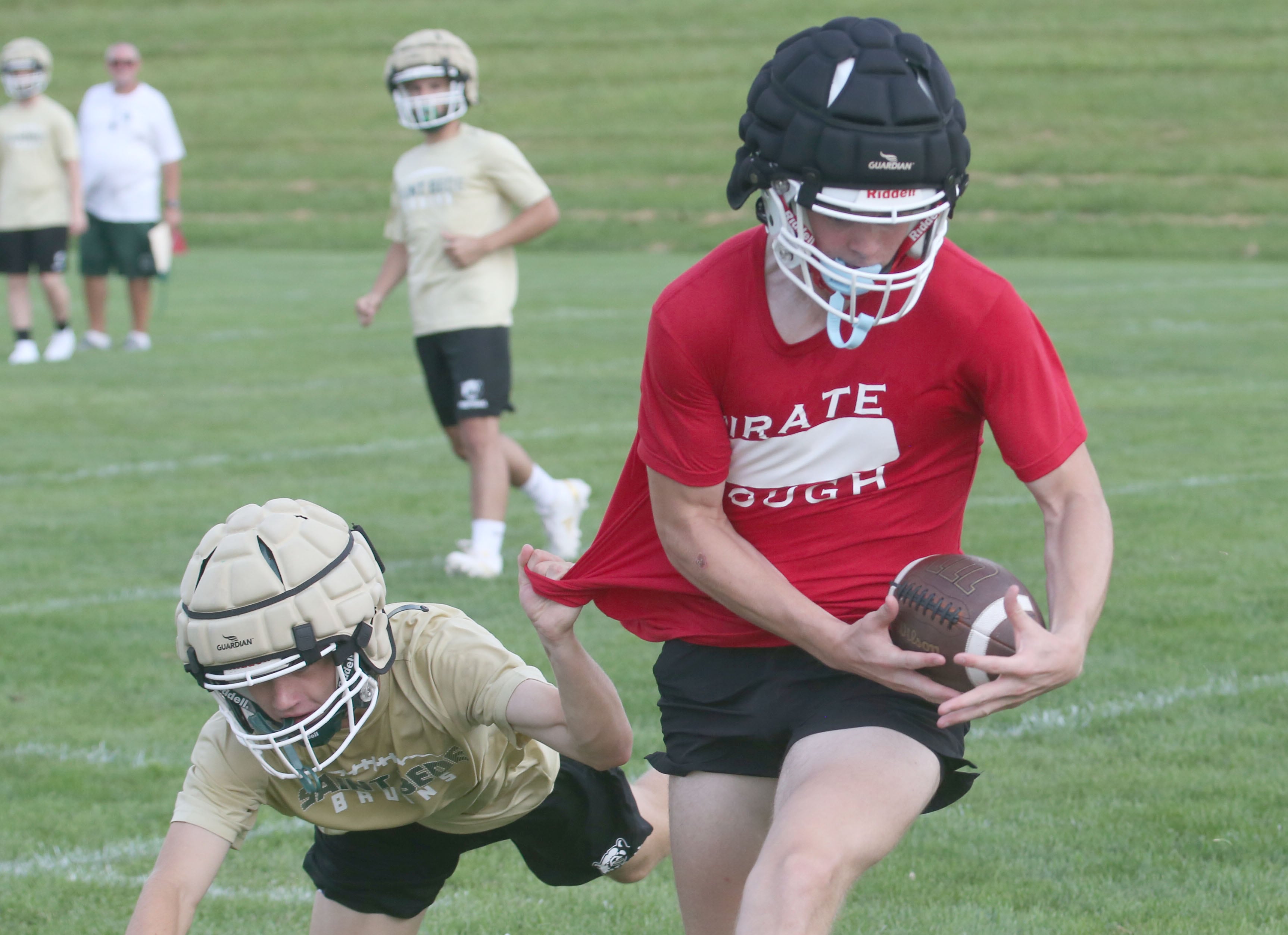 Photos: St. Bede vs Ottawa 7-on-7 football 