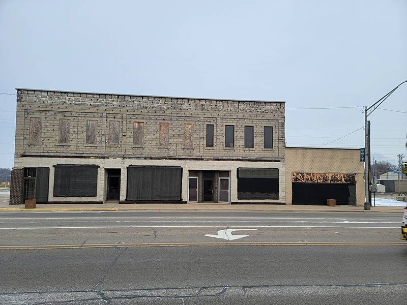 Existing Pignatelli building at the corner of First Avenue and Second Street in Rock Falls.