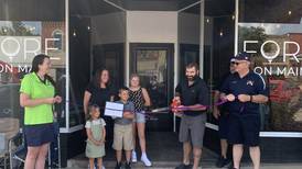 Fore on Main in Marseilles celebrates grand opening with ribbon-cutting ceremony