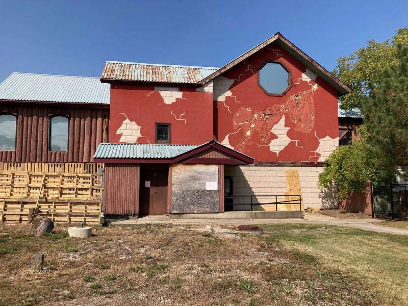 The Bowling Green nightclub and bowling center complex has been vacant since April 2018.