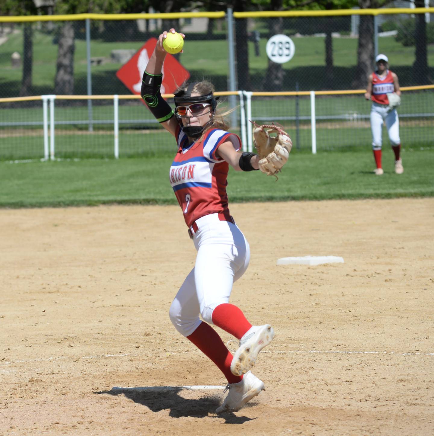 Moirrison's Bella Duncan pitches against Oregon during a Saturday, May 11, 2024 game at Oregon Park West.