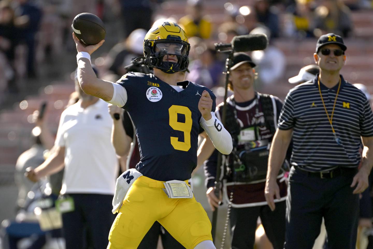 Michigan quarterback J.J. McCarthy warms up before the Rose Bowl against Alabama on Monday, Jan. 1, 2024, in Pasadena, Calif.