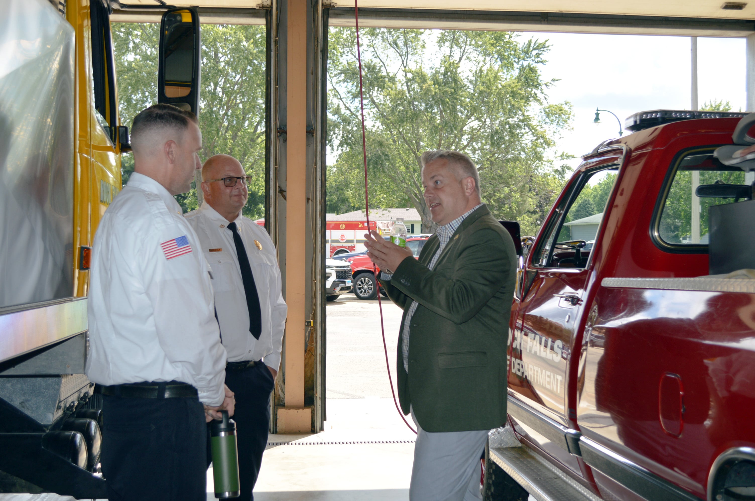 Congressman visits Rock Falls Fire Department, talks funding for training facility