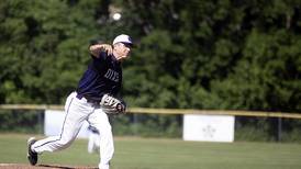 Baseball: Dixon survives chaotic 8th inning to advance to regional final