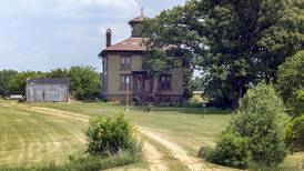 Lee County Board set to vote on proposed solar farm around Whitney House