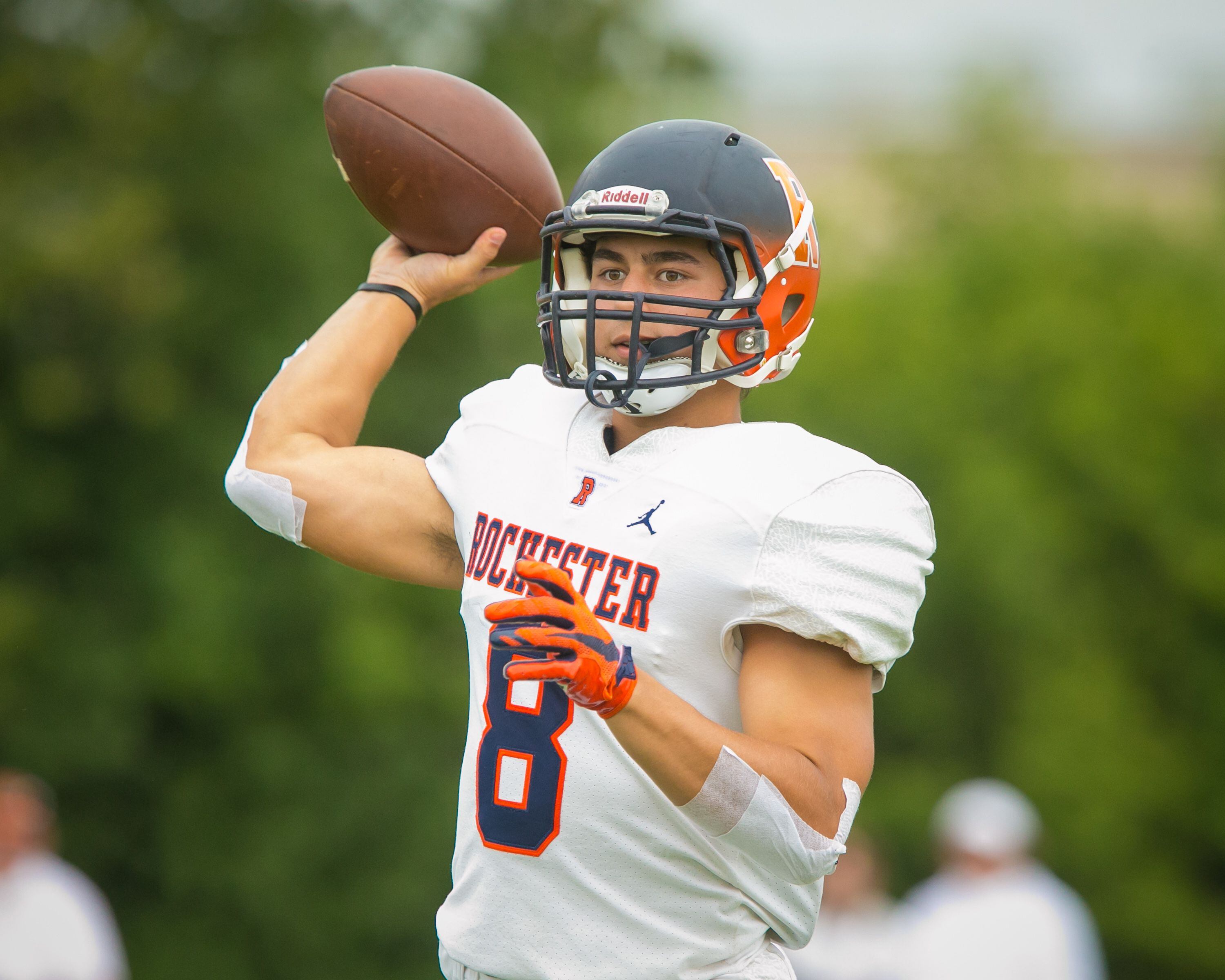 Monday Night Football: Cardinals vs Patriots – Poplar Creek Bowl