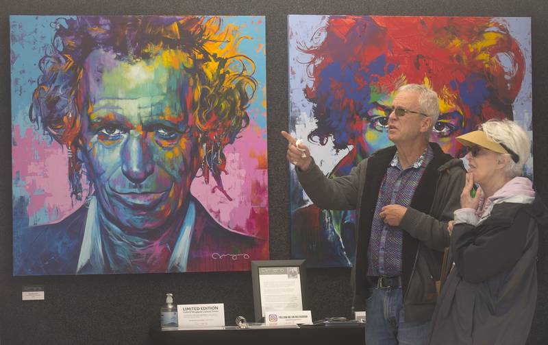 Artists relish seeing public again during St. Charles Fine Art Show