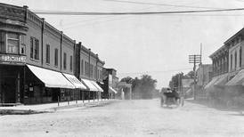 Oswegoland Heritage Association and Little White School Museum to host ‘Oswego History Tour – Downtown’