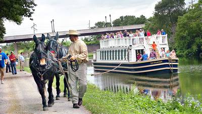 Explore I&M Canal in Starved Rock Country