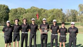 Landen Plym leads Hall golfers to first regional title in 17 years