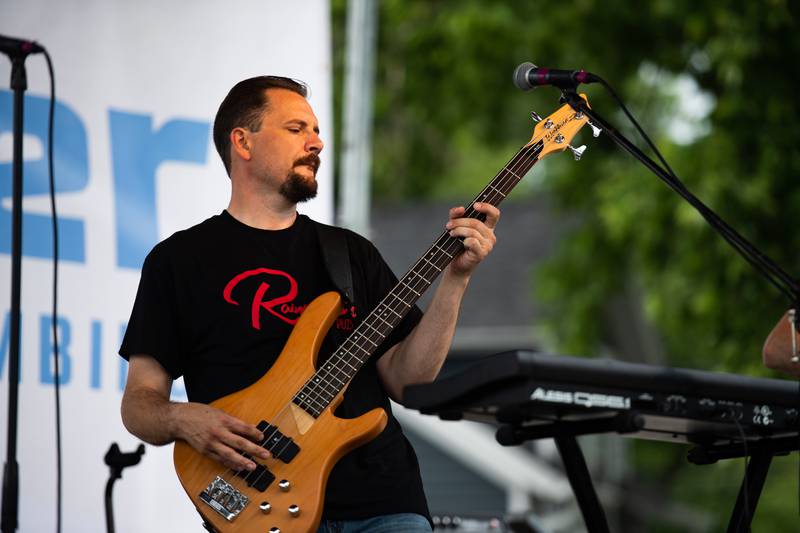 Photos Crowds flock downtown for Plainfield Fest Shaw Local