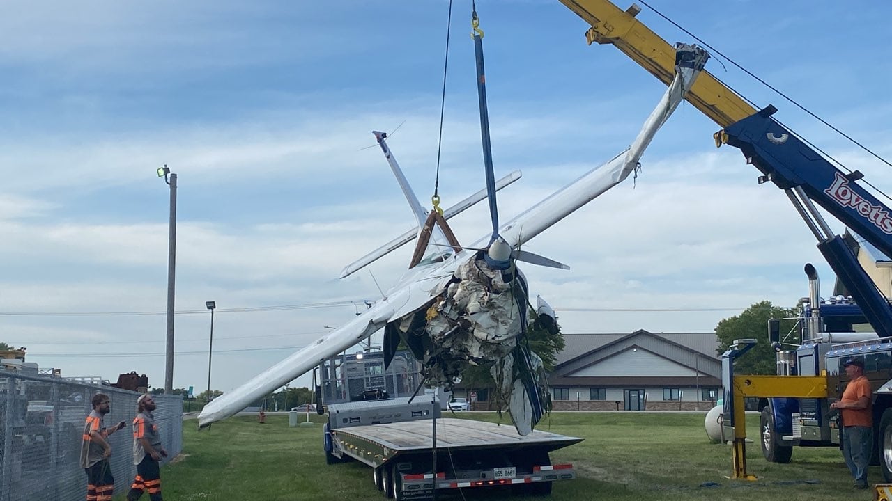 Video: Crashed plane towed from Cortland corn field