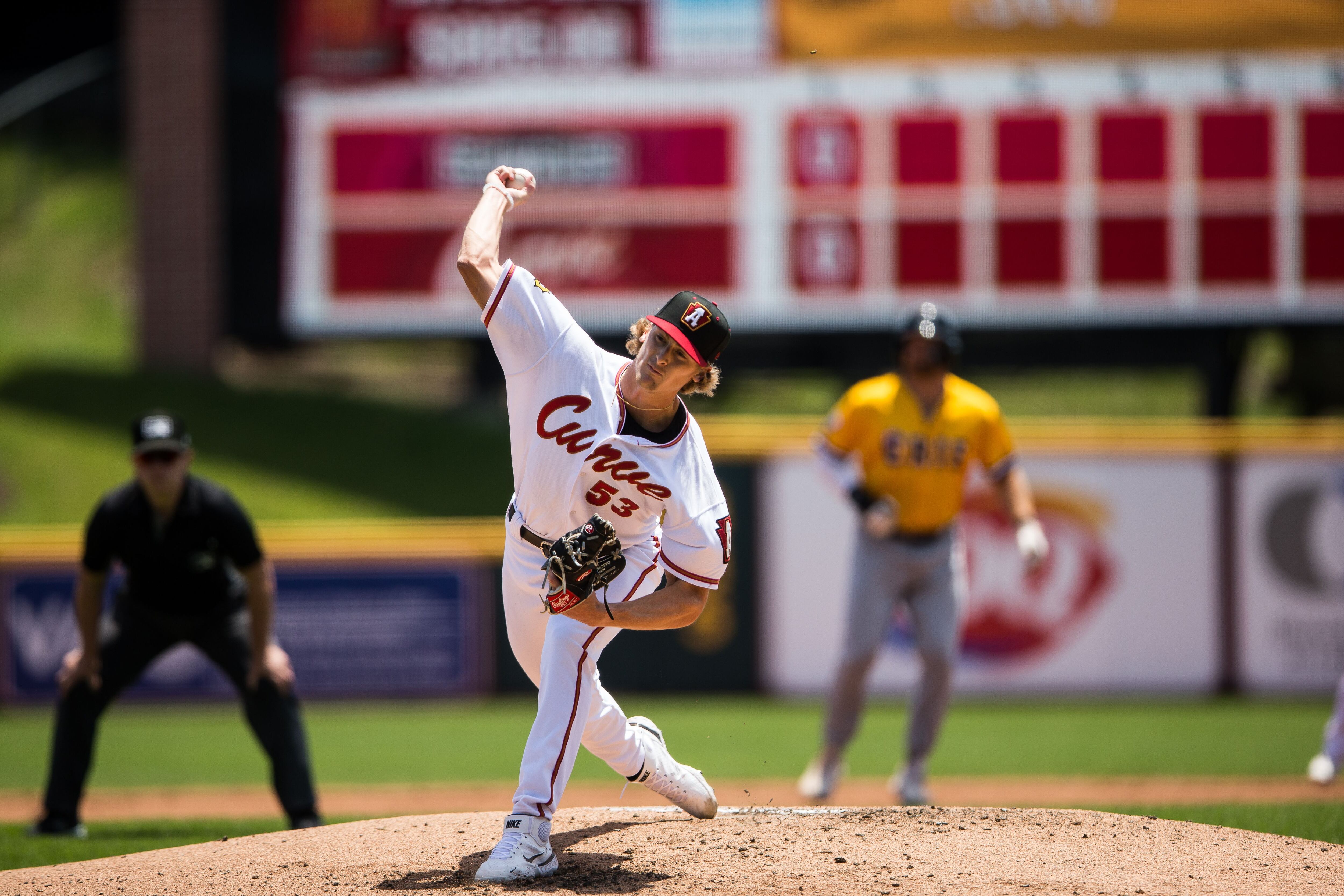 After strong first three innings, Quinn Priester's MLB debut turns