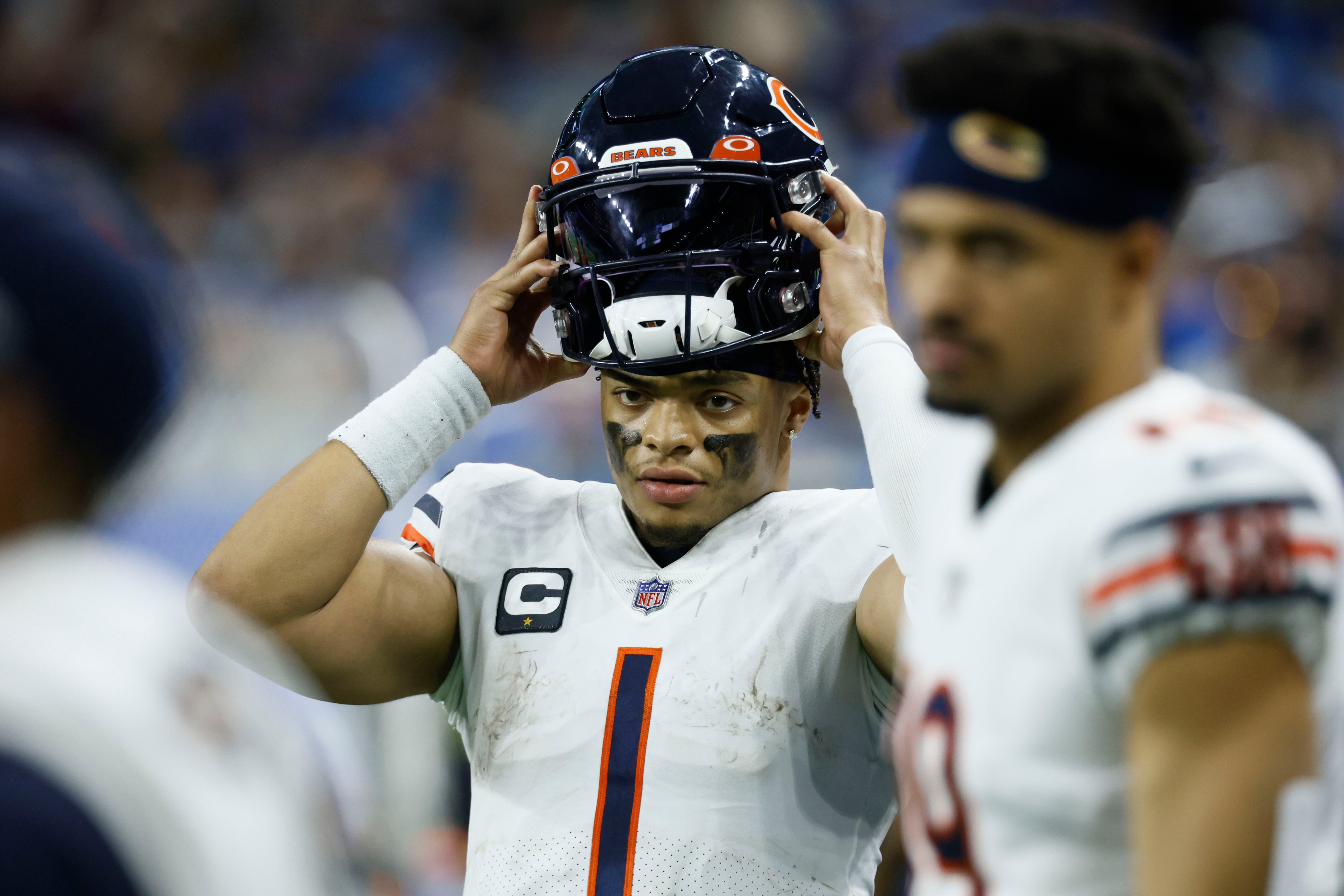 Bears QB Nathan Peterman to start, Justin Fields out Sunday vs. Vikings