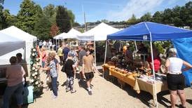 Photos: Artisan Market draws visitors to Hornbaker Gardens in Princeton