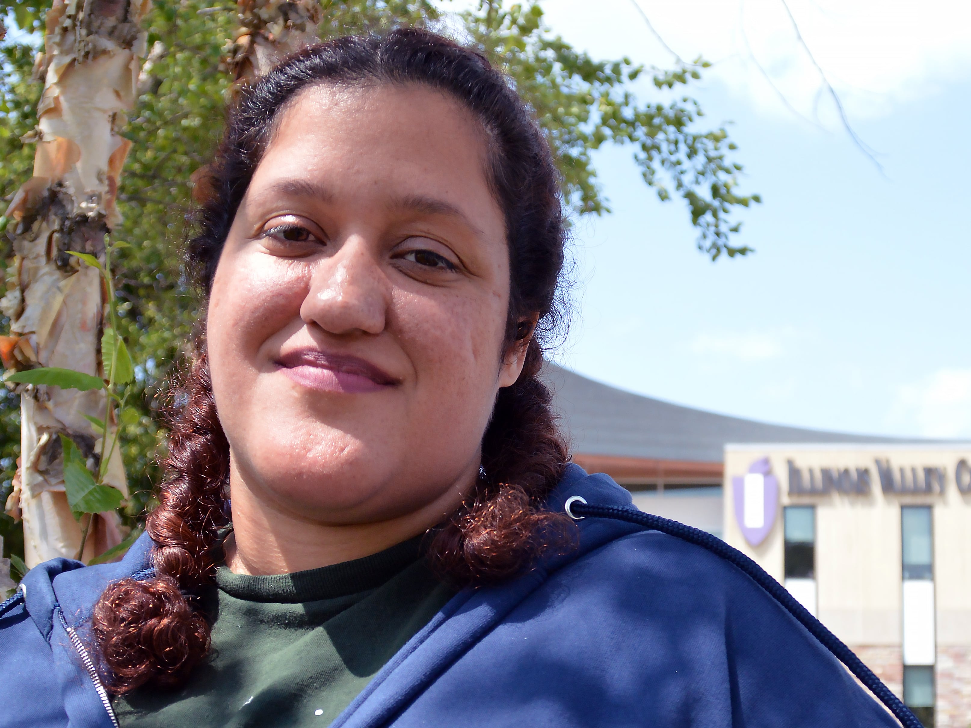 Meagan O’Boyle always wanted to see what archaeology was like, and this summer she got her chance. She participated in a weeklong field school in Southern Illinois, where her team uncovered implements from Native Americans who made the area their home over 1,000 years ago.