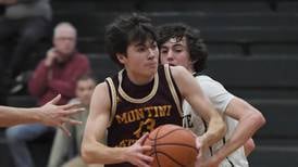 Boys basketball: Montini finishes strong at St. Edward, extends win streak