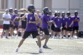 Downers Grove North junior QB Owen Lansu, after breakout debut season, ready to lead team forward