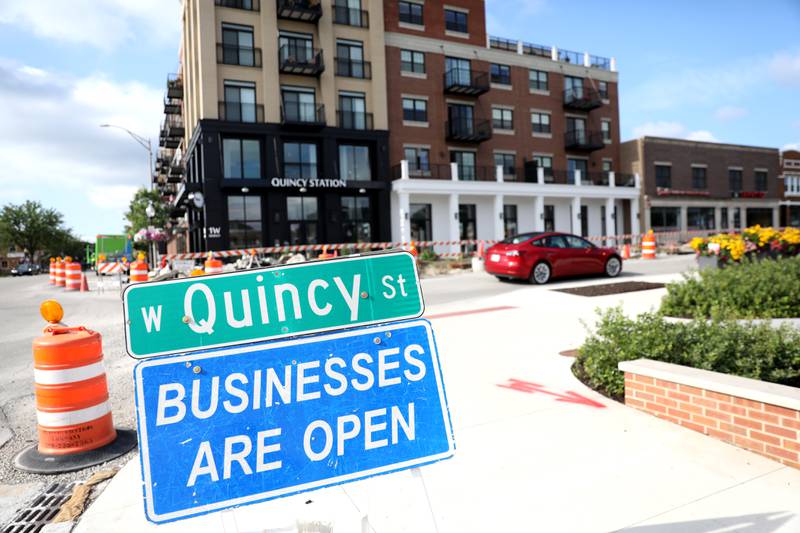 Construction continues on the West Quincy Streetscape Project, which is expected to be completed by Fall of 2023. This project includes West Quincy Street from Cass Avenue to Lincoln Street as well as South Lincoln Street from Quincy to Richmond.  Both Quincy and Lincoln will undergo an extensive upgrade including street resurfacing, sidewalk replacement and realignment, ADA accessibility ramps, new curbs and gutters, new storm sewer and drainage structure installation, new lighting, new signage and pavement markings, and new landscape and decorative streetscape features.