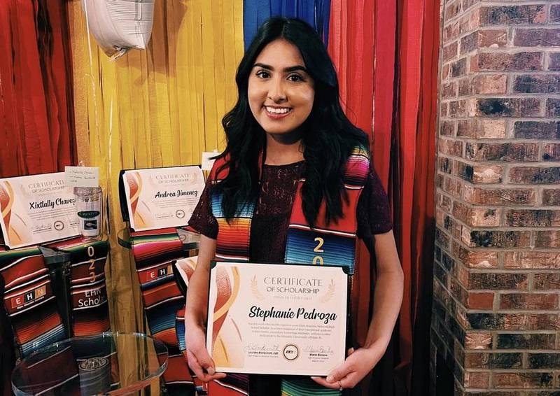 South Elgin High School alum Stephanie Pedroza was asked to remove a graduation stole provided to her by the Elgin Hispanic Network. Now she hopes to use her experience to help other students honor their cultures during school ceremonies.