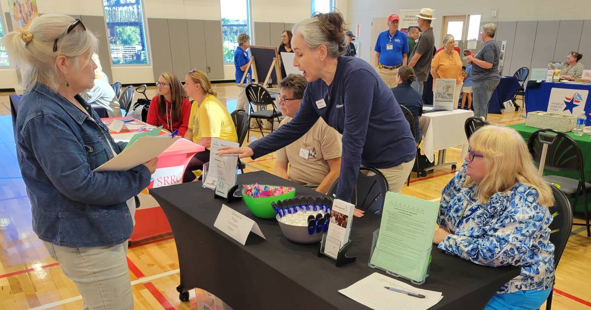 Ottawa volunteer fair draws hundreds to new YMCA